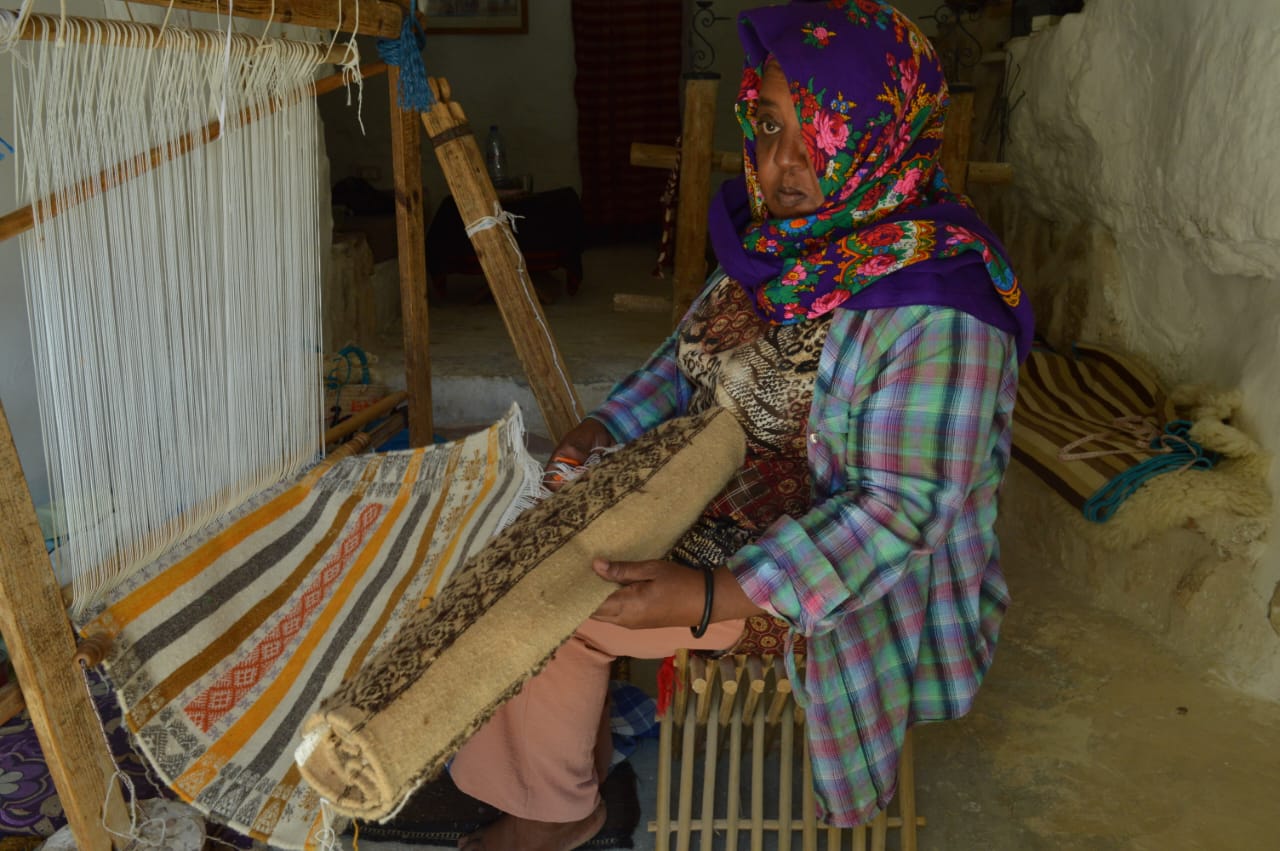 Tapis-chenneni