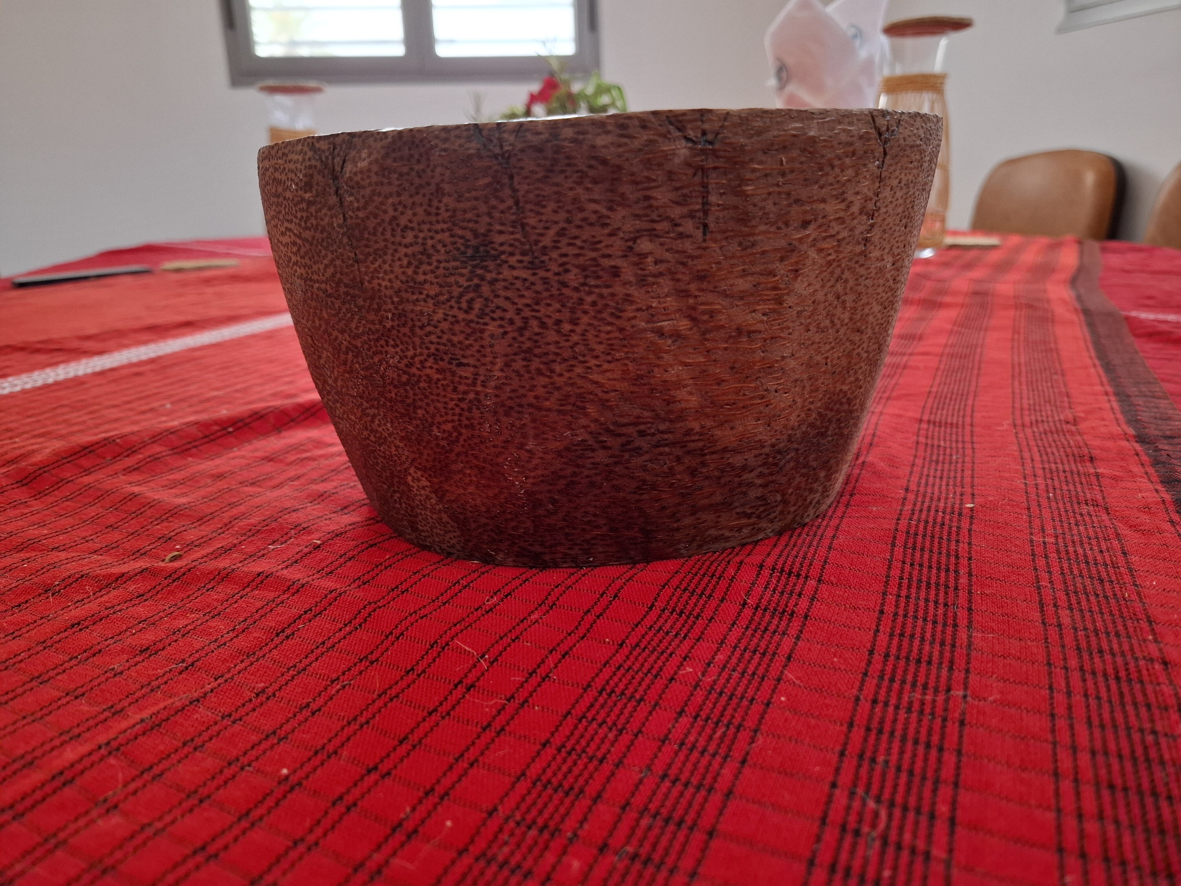 Palm wood mortar